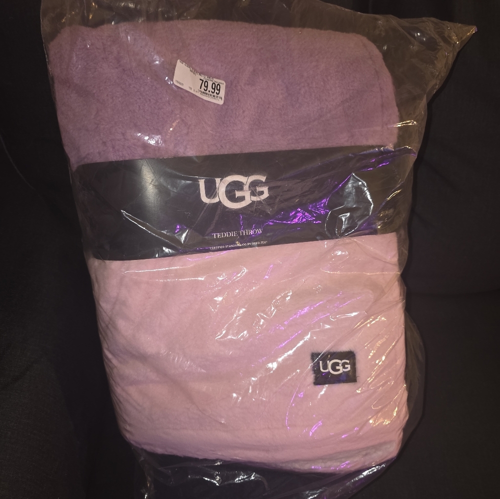 UGG Multicolor Plush Blanket
